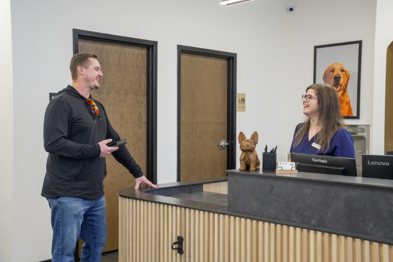 12_3310_Dutch_Crk_Dr_102_Charlotte_NC_28215-Foyer-FX208863